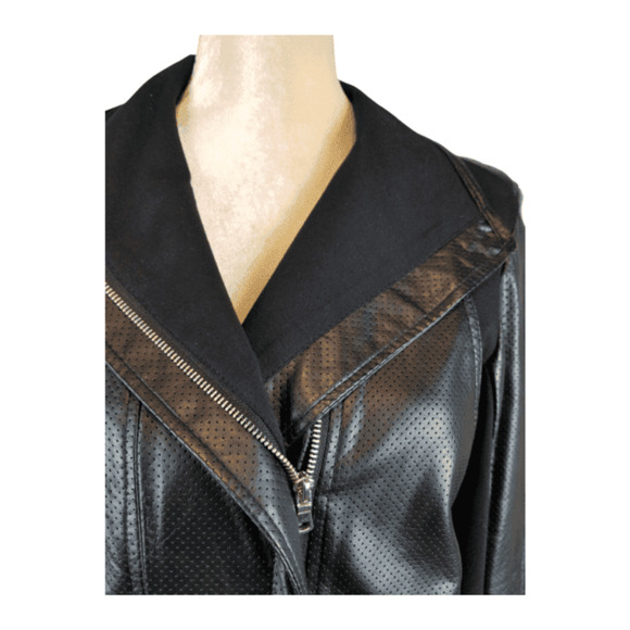 A.N.A. (A New Approach) women's petite black jacket size PM - Picture 2 of 5